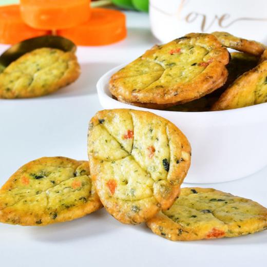 【“蔬”脆感受好食光！九蔬菜饼干营养 健康小圆饼】酥酥脆脆好吃到停不下来，健康营养老少皆宜，看得见的蔬菜粒，网红零食下午茶苏打薄脆爆款夏日中式好物健康特价清仓 商品图0