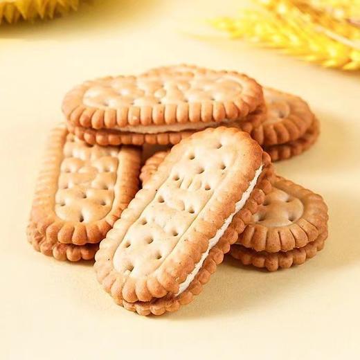 【酥脆有颜有料！爆款老式怀旧香蕉榴莲夹心饼干】酥酥脆脆，色泽金黄唇齿留香，营养美味健康，网红小吃休闲零食健康特价清仓 商品图0