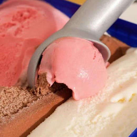 【TIPTOP那不勒斯三色冰淇淋】新西兰巴氏鲜奶和鲜奶油制作，大盒装，吃的更爽，100%新西兰原装进口的鲜奶冰淇淋，全网卖爆的冰淇淋 商品图0