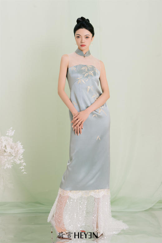 荷言HEYEN 山明竹隐 烫钻旗袍礼服裙高级定制 商品图8