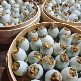 【非物质文化遗产，来自苏东坡故乡的民间小吃—糯米蛋粽】纯手工制作 0添加0 防腐 流油返沙的鸭蛋黄，搭配白糯米 腊肉 玉米豌豆，咸香软糯，口口称绝