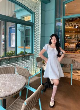 BABY蓝真的不是盖的，俏皮又减龄！