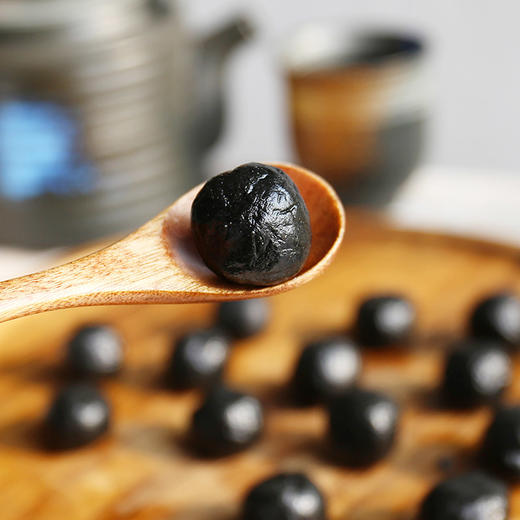 【黑芝麻丸】多口味选择！九蒸九晒，重磅革新！，滋补更胜一筹，湿气重，压力大、气色差，还总掉头发的朋友都安排起来，九次蒸煮和九次晾晒后，黑芝麻中的营养成分被充分分解和释放，更易于被人体吸收利用 商品图2