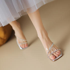 时尚优雅，PVC钻条水晶跟高跟凉拖HBP-5373