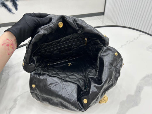 夏季特惠💰1400 原单香奈儿 大号AS3261皱皮  Chanel 22 bag 垃圾袋 商品图5