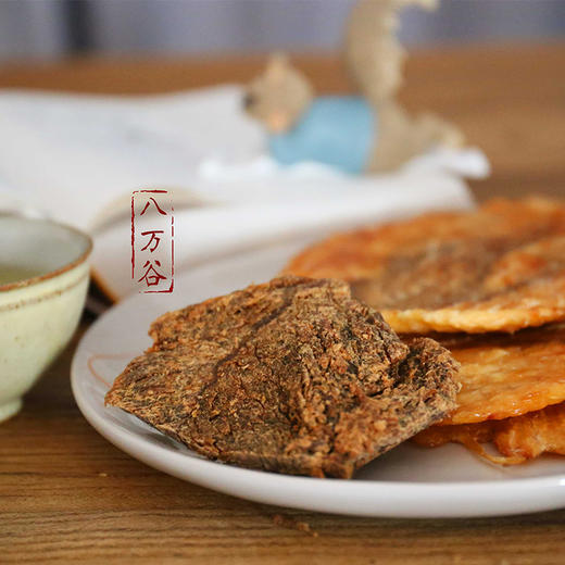 热卖【牛肉干】农家老黄牛后腿肉晒的，丝丝入味 商品图2