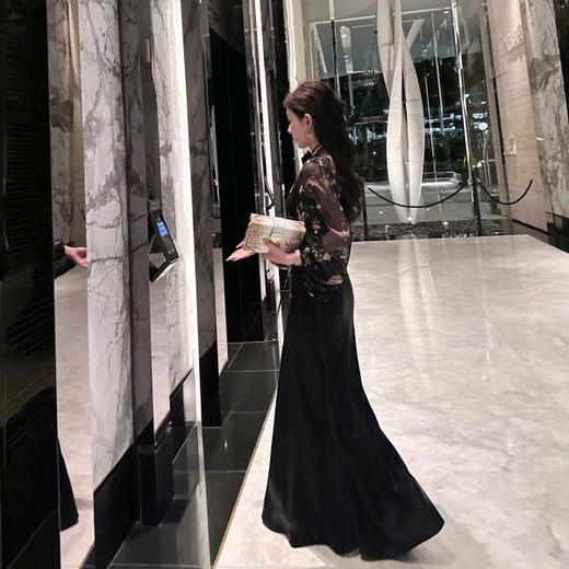 BeQueenStory【流光曲线】时尚轻奢气质修身百搭半身裙2023夏季新 商品图3