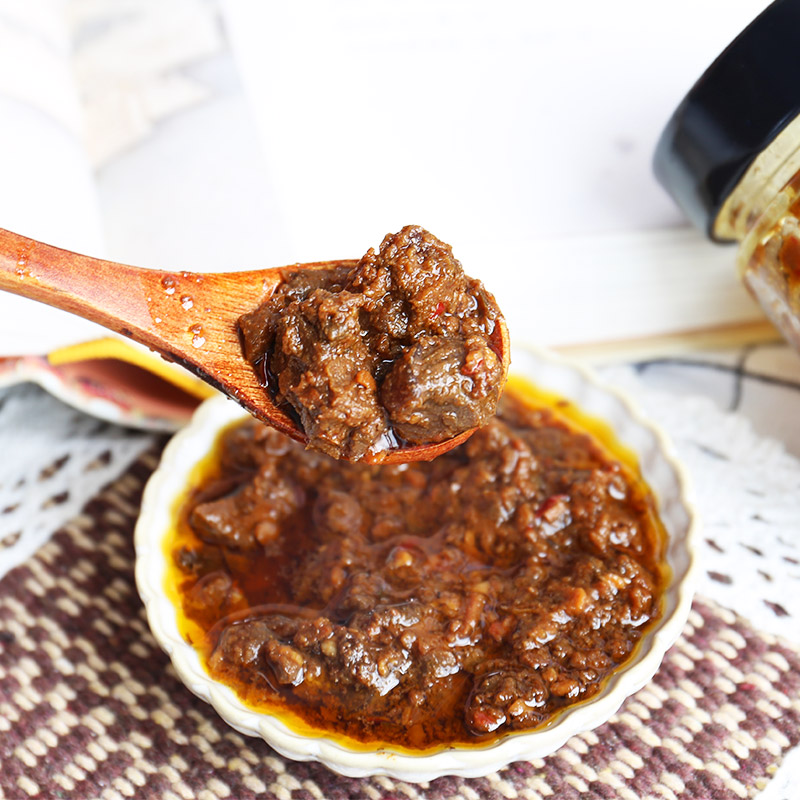 热卖【牛肉酱】一半都是牛肉粒，手工慢熬，入味鲜香