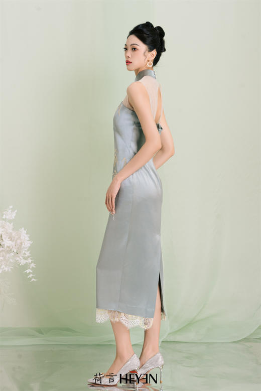 荷言HEYEN 山明竹隐 烫钻旗袍礼服裙高级定制 商品图5