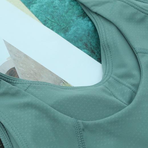 积分兑换 实力工厂莫兰迪色运动内衣 细肩带宽肩带背心款 瑜伽运动户外休闲 商品图2