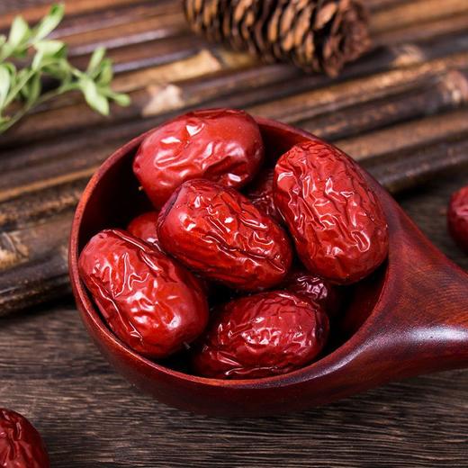 【超值两袋装！新疆大枣500克】皮薄肉多弹性好，果肉可快速回弹，枣肉紧实口感细腻香甜可口，带包装若羌红枣灰枣香甜可口健康 商品图0