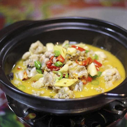 餐云苗家黄酸汤酱  广泛应用于酸汤肥牛、酸汤鱼、酸汤黄骨鱼、酸汤牛肉等一系列酸汤菜品 （5斤装一桶做60份） 商品图4