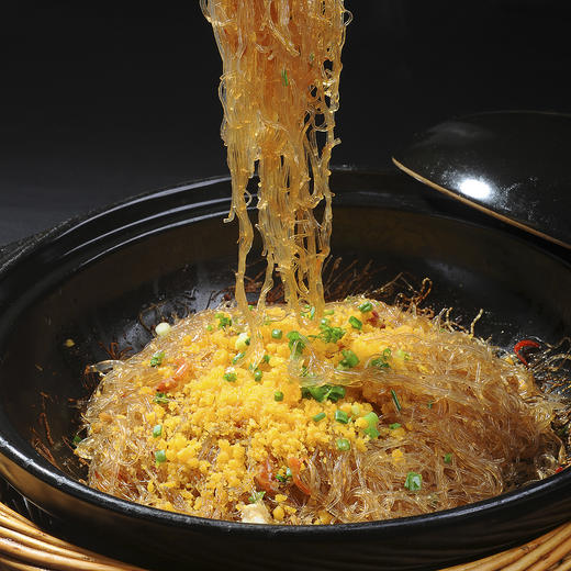 餐云干捞粉丝专用定制粉丝  要比普通龙口粉丝粗一点劲道更足口感达到极致  超过2000家餐饮门店使用最适合干捞的专业定制粉丝   差距不是一点点  （20斤装一斤做3份） 商品图7