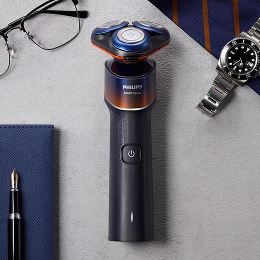 飞利浦电动剃须刀礼盒 X5005/05BP 商品图0
