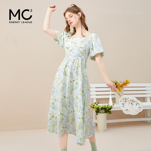 mc2连衣裙女装方领珍珠盘扣气质显瘦森系甜美碎花裙小个子连身裙 商品图1