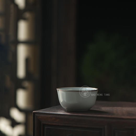 景德镇抱翁堂 汝窑天青窝足杯 手工茶杯品茗杯 商品图6