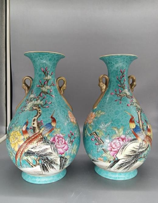 绿底扒花锦上添花双耳玉壶春 商品图0