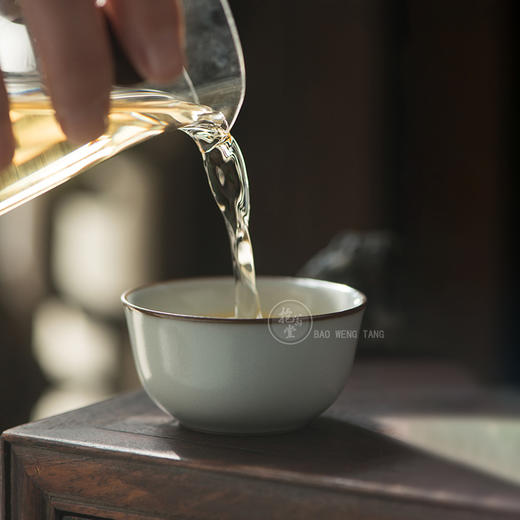 景德镇抱翁堂 汝窑天青窝足杯 手工茶杯品茗杯 商品图3