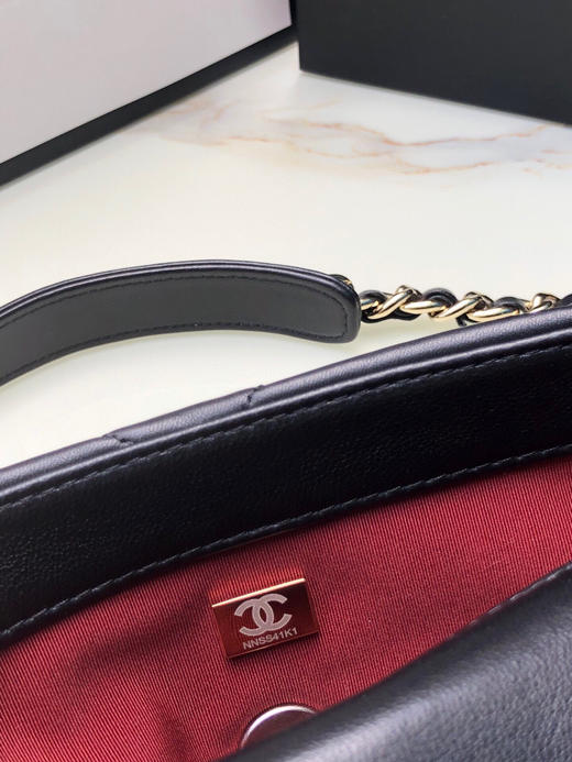 夏季特惠💰1100 原单香奈儿 小号1160 新的打造热推的19 bag 商品图8