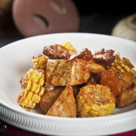 餐云压锅五谷杂粮酱  更多年轻消费群体喜欢的味道   餐厅菜品创新推荐融合创意的味道  餐云酱料实现标准化操作  （5斤装一桶做75份） 商品图1