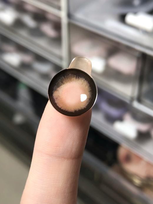 SUNNY GIRL 焦糖牛乳 半年抛 两片 14.5mm 参考着色 14.1mm 基弧 8.6 含水 38% 新锐国货 商品图4