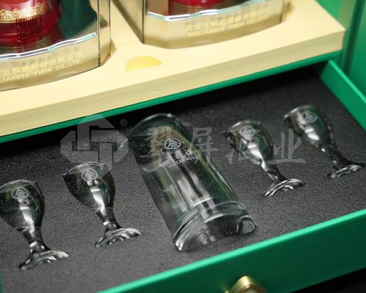 52度第八代五粮液 1618五粮液 500ml×2（端午礼盒装） 商品图7