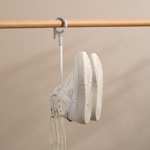 FaSoLa 家用多功能防风双钩阳台晒鞋架挂鞋子的晾鞋架可旋转收纳创意神器 商品图3