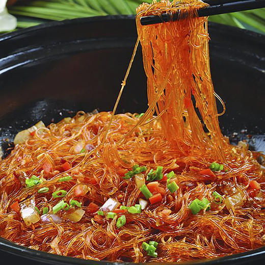 餐云干捞粉丝专用定制粉丝  要比普通龙口粉丝粗一点劲道更足口感达到极致  超过2000家餐饮门店使用最适合干捞的专业定制粉丝   差距不是一点点  （20斤装一斤做3份） 商品图4