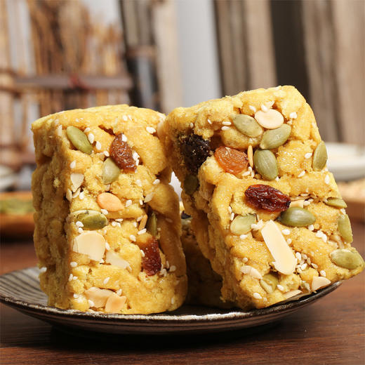 【超值两盒装！木糖醇不单独添加蔗糖苦荞坚果沙琪玛】口感鲜香软糯，清爽不腻营养美味，让你吃出健康美味，糖醇软糯休闲零食糕点早餐健康 商品图1