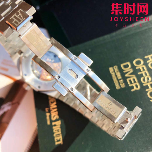 亲民版 爱彼皇家橡树系列AP15400
机芯：搭载进口西铁城 商品图8