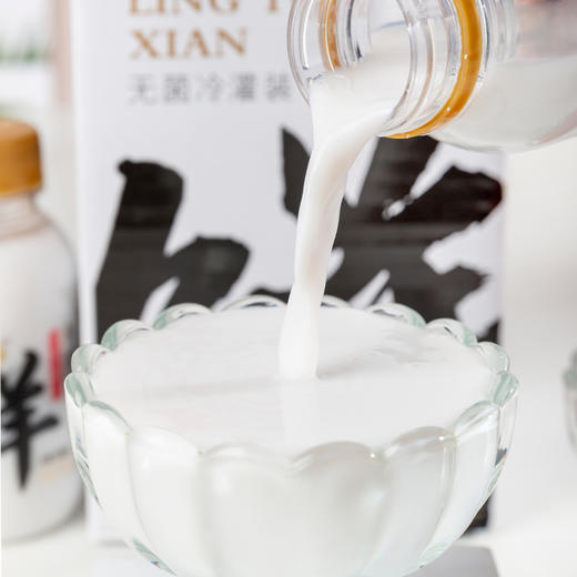 【椰谷高端系列】领头鲜鲜椰汁245g*10瓶 商品图4