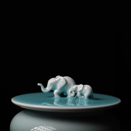 龙泉青瓷名家 太平有象盖罐纯手工陶瓷茶叶罐 中式家居储物罐 商品图3