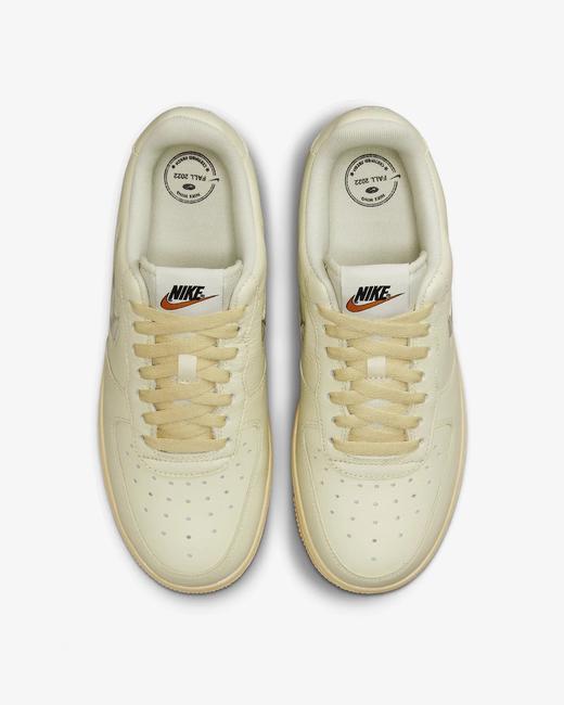 Nike Air Force 1 '07 LX空军一号女鞋 嫩黄色 商品图3