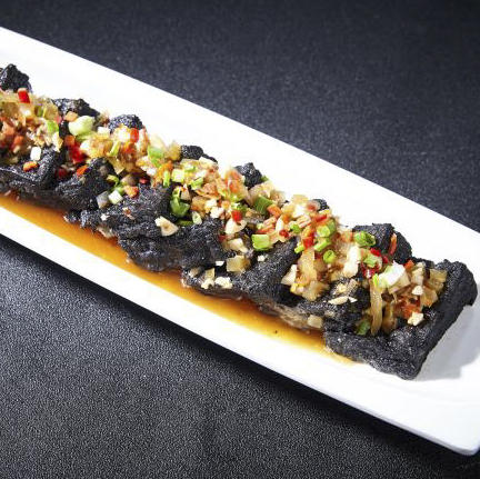 餐云老长沙臭豆腐（一箱500片） 源自老长沙市井的传统工艺制作  用匠心只为传承经典老长沙小吃  排队都要吃的地道老长沙味  餐云品牌荣誉出品 商品图2