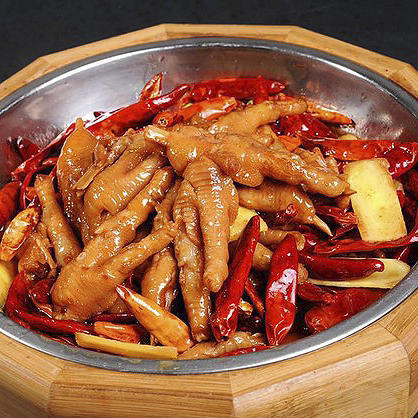 餐云压锅凤爪酱汁  源自湖南岳阳餐饮的传奇姜辣菜品应用  姜辣凤爪 姜辣猪手 姜辣排骨等系列菜品成为无数特色餐饮镇店招牌菜 （4斤装一瓶做40份） 商品图1