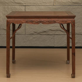 清 红木束腰马蹄腿卷草纹八仙桌