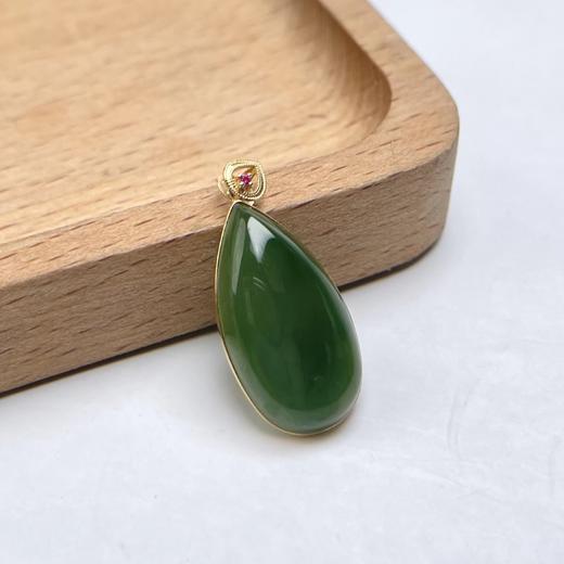 18K碧玉吊坠-桃心扣水滴 商品图0