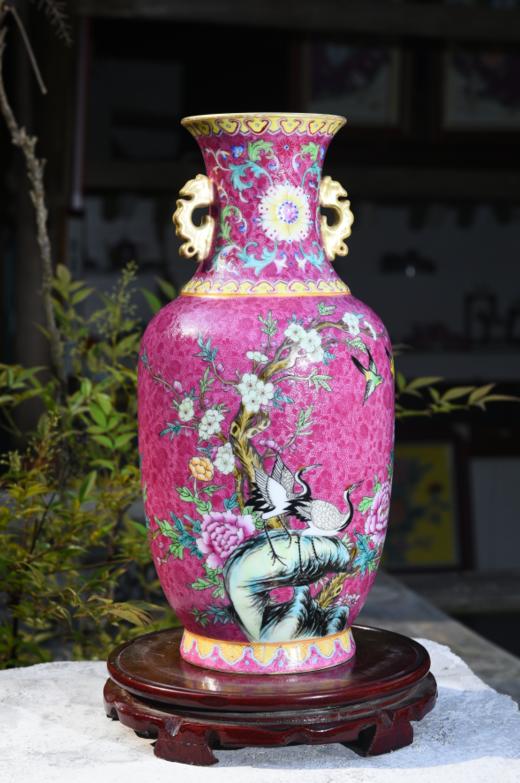 胭脂红扒花富贵长寿双耳瓶 商品图0