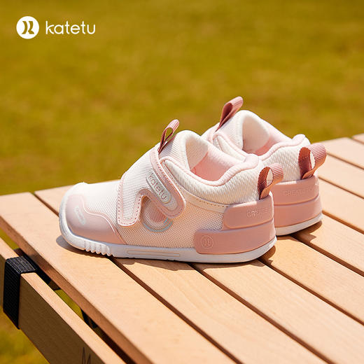 卡特兔宝宝学步鞋一段2023秋季新款透气软底防滑婴幼儿包头机能鞋 商品图2