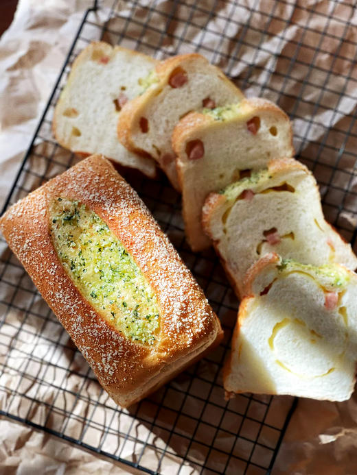 蒜香德肠芝士吐司~ 04月20日制作发出发出 商品图1