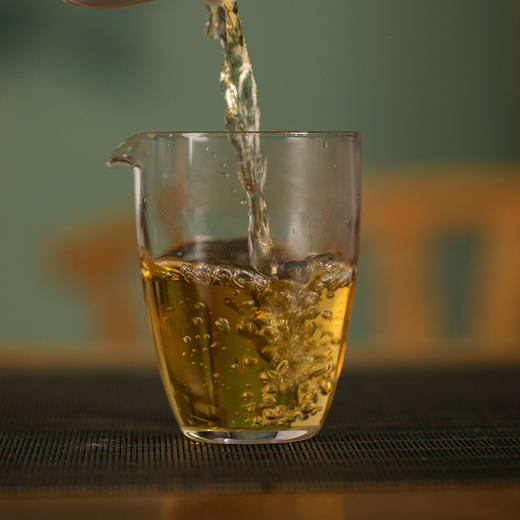 广诚行-2020年状元花香寿眉375g 商品图2