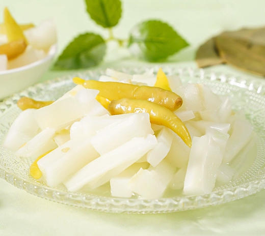 【零食特区山椒脆笋】今年新鲜脆笋，29.9到手20独立小包！只选取新鲜竹笋嫩的部分，每片都脆嫩爽口，加上山椒的咸辣 鲜嫩爽口、装满了汤汁、一口咬下，竹笋的汁水在口中溅射而出 商品图3