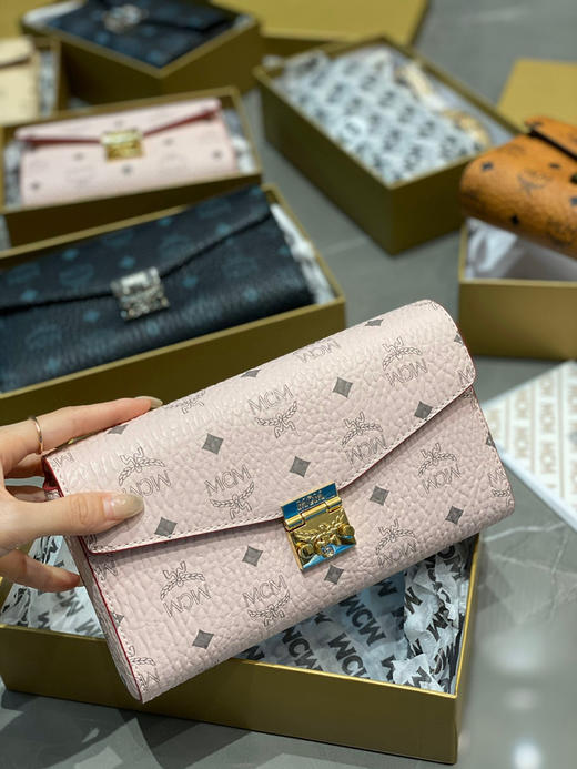 顶级原单Mcm链条包 〰️
24cm 全套包装 ☑️ 商品图3