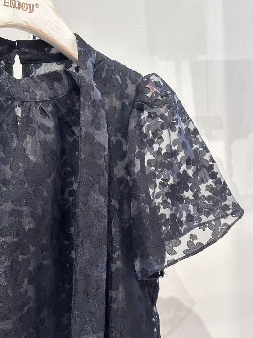 【门店同款】2023年夏季小花领带短袖上衣 151043155 商品图1