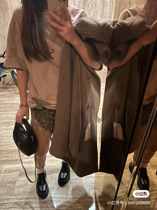 Miu wander hobo 手腕包 商品图2