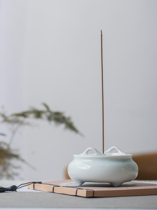 1600汝窑双耳香炉 商品图1