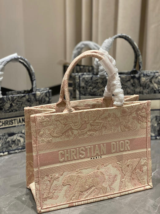 𝟔.𝟏𝟖大促秒杀 ‼️
🉐️358包邮 36cm 商品图0