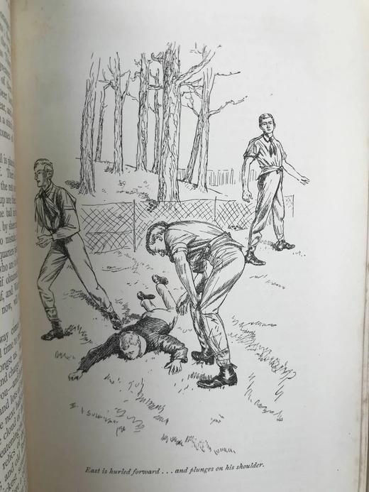 1897年 托马斯·休斯《汤姆·布朗的校园时光》 埃德蒙·苏利文约百幅精美插图 漆布精装32开 商品图12