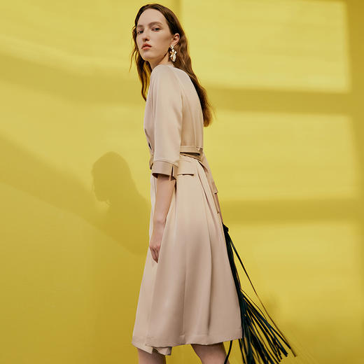 EITIE爱特爱春季新款显瘦通勤百搭时尚收腰西装连衣裙7307028 商品图4