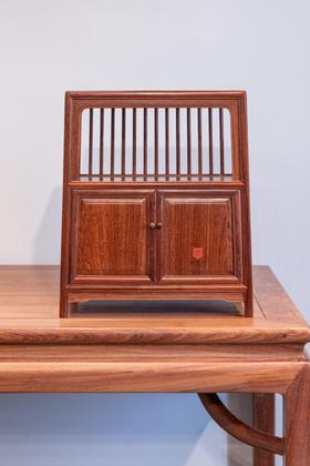 红桥红  家具严选  缅甸花梨(大果紫檀）  【39直棂 小茶水柜】